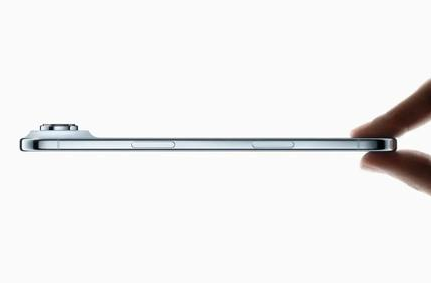 吐鲁番苹果维修点分享iPhone 17 Air自动关机电源故障解析 